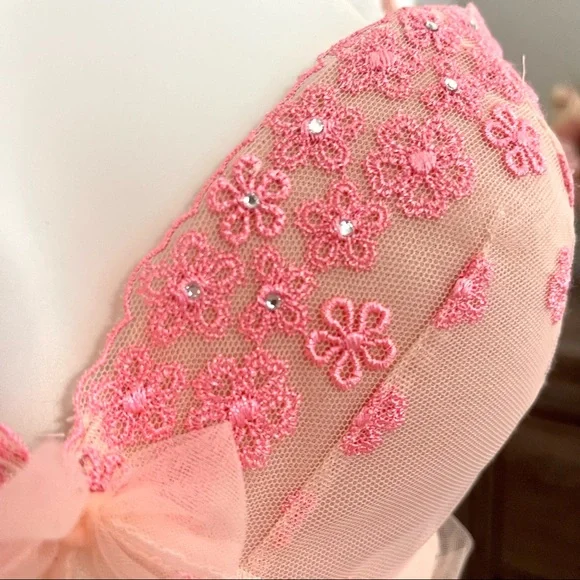 34D Vs Victoria’s Secret Ruffled Floral rhinestones Apron lace satin peach/pink - Picture 5 of 14